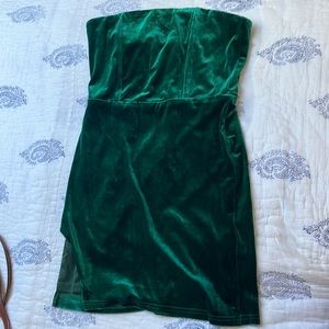 Green velvet tobi dress